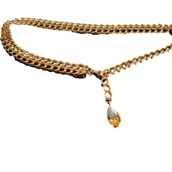 Accessories - GOLD chain belt with amber teardrop One size SML